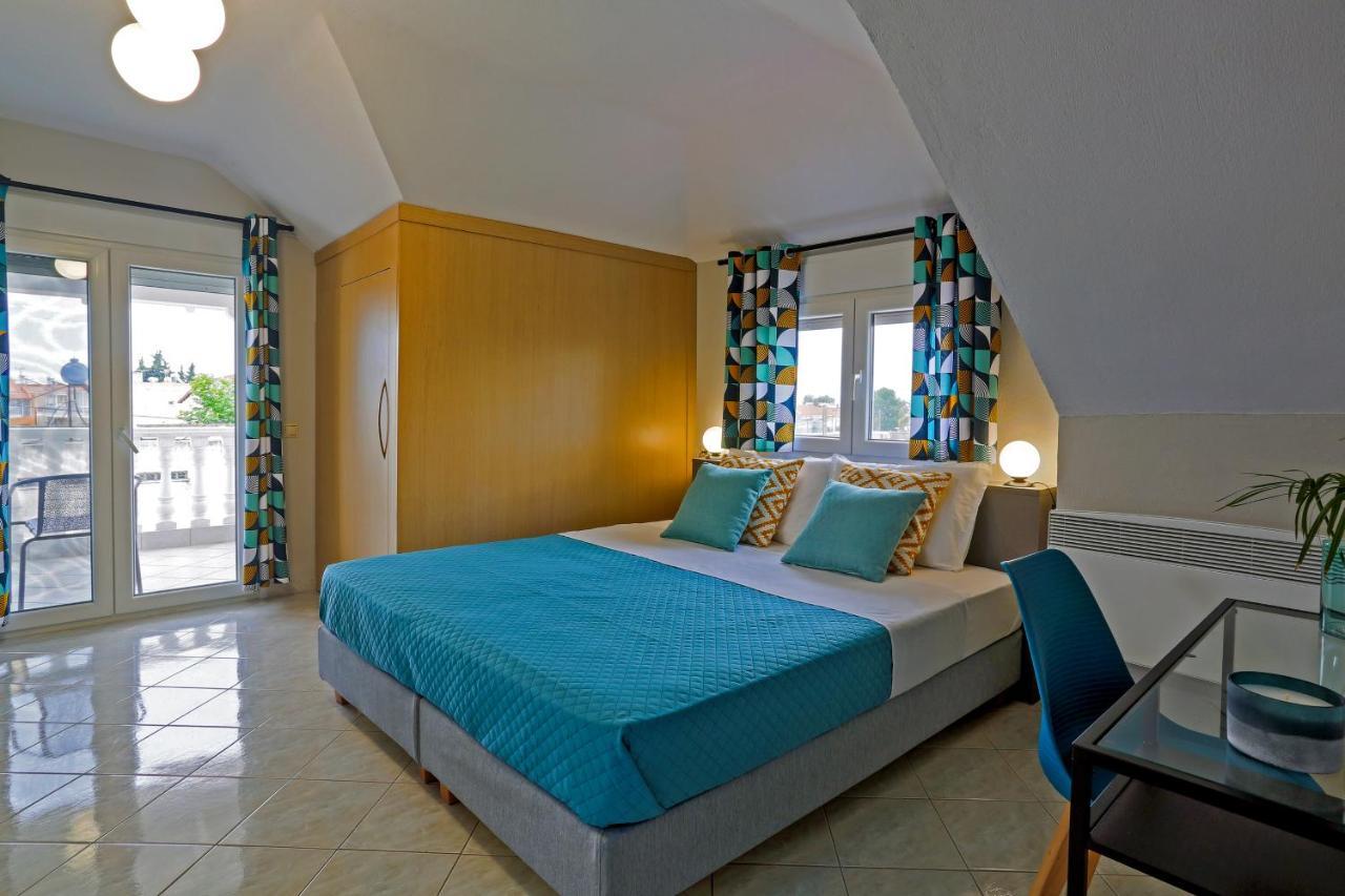 Joya Ofrynio Stylish Suites Ofrínion Exterior foto